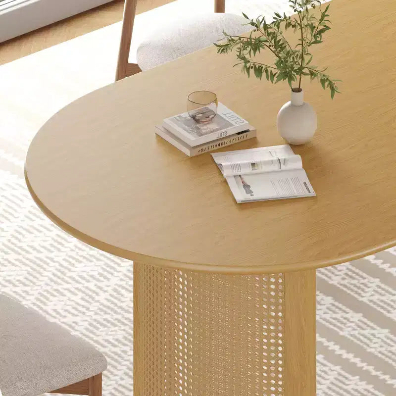 PexFix 79 Tavolo da pranzo ovale per 6-8 con piano a bordo arcuato e base in rattan intrecciato, tavolo da cucina moderno stile rustico per soggiorno sala da pranzo, colore naturale