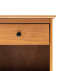 Comodino classico a 1 cassetto in legno massello con vano a giorno - Caramello